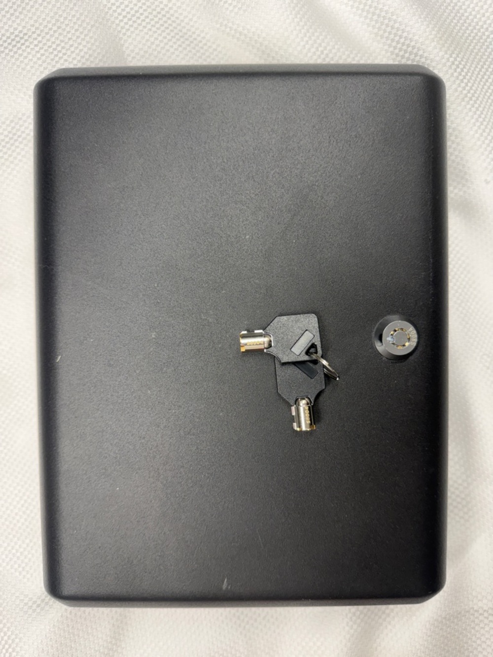 Portable Black Bulldog - Model BD1128 Gun Lock/Safe Security Box with Key